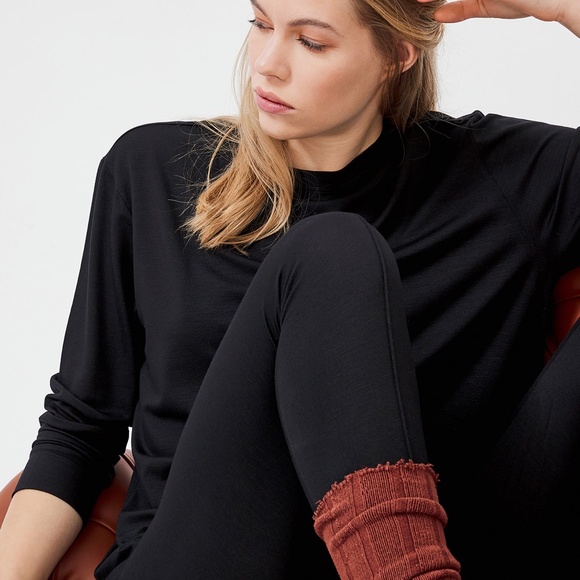 NWT BLACK SUPER SOFT TWO PIECE LOUNGEWEAR SLEEPWEAR SET - Picture 5 of 6